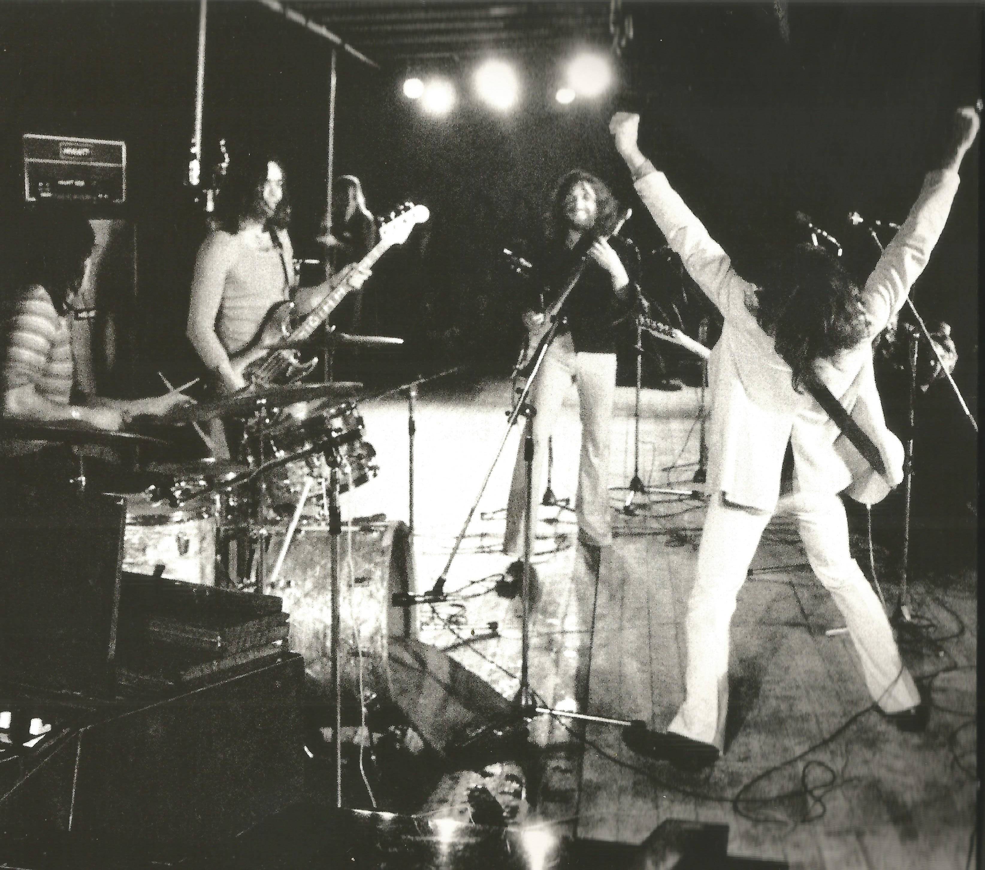 The Kinks Everybodys In Show Biz 2cd [sleeve eu]